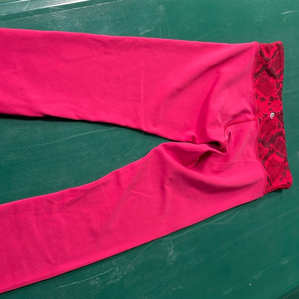 Lululemon crop